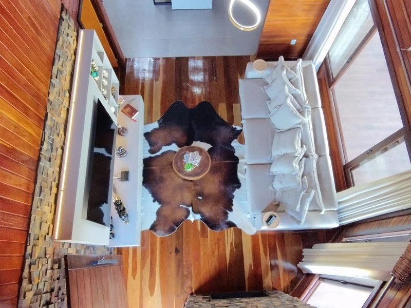 Casa Rústico Contemporâneo estilo Serreno!: 2ª foto da galeria de imagens do imóvel