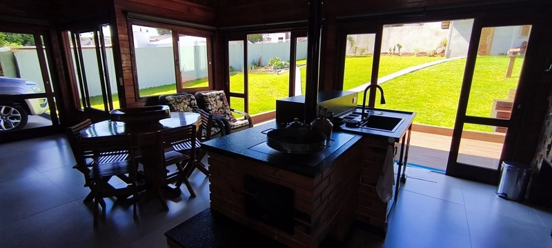 Casa Rústico Contemporâneo estilo Serreno!: 20ª foto da galeria de imagens do imóvel