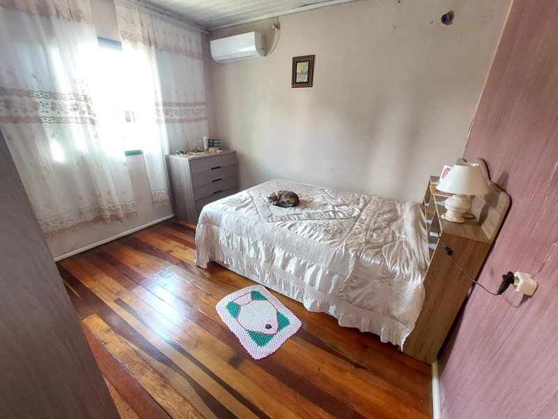 CASA A VENDA: 6ª foto da galeria de imagens do imóvel