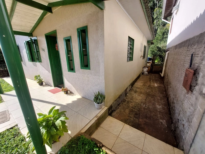 CASA A VENDA: 2ª foto da galeria de imagens do imóvel