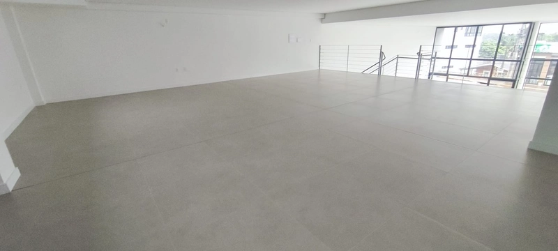 VENDE-SE SALA COMERCIAL: 4ª foto da galeria de imagens do imóvel