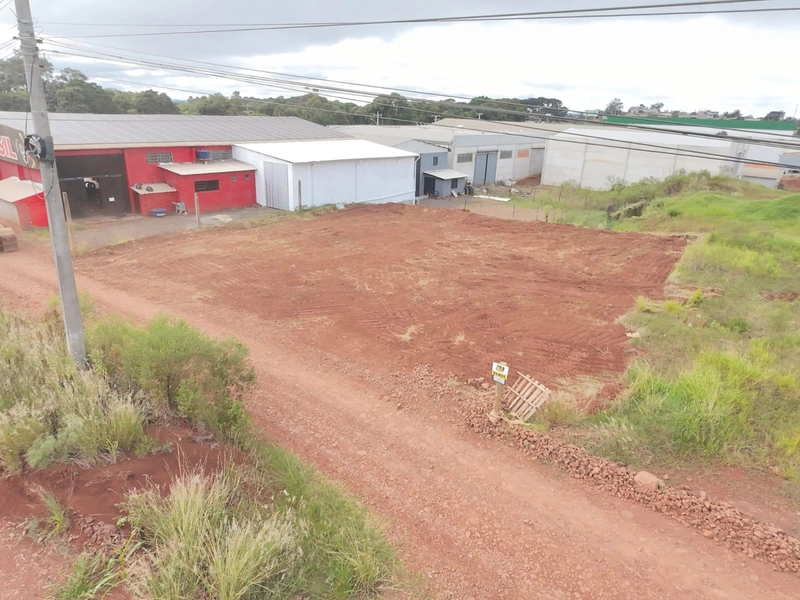 VENDE-SE TERRENO EM SEBERI: 3ª foto da galeria de imagens do imóvel