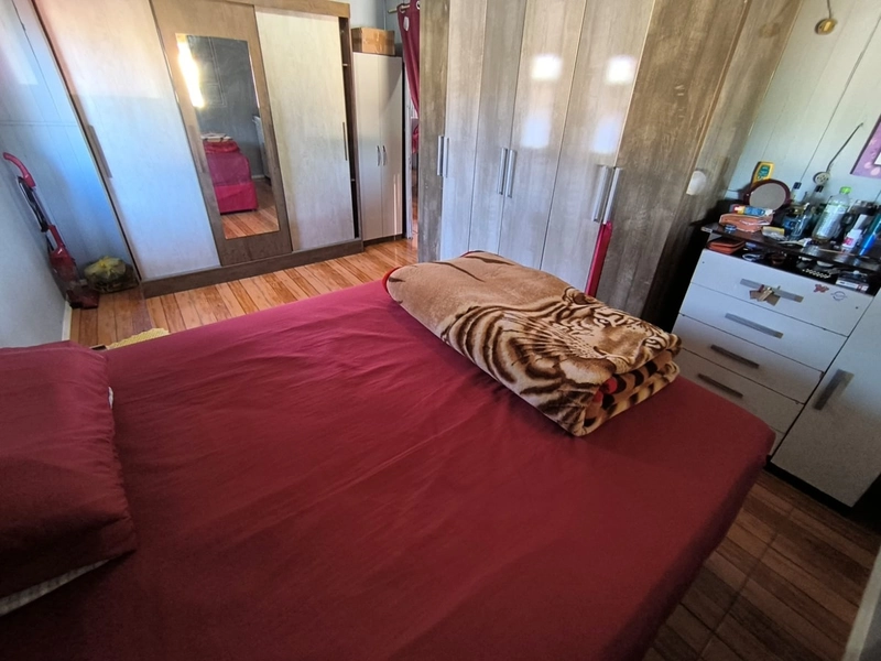 Casa à venda próxima ao centro: 2ª foto da galeria de imagens do imóvel