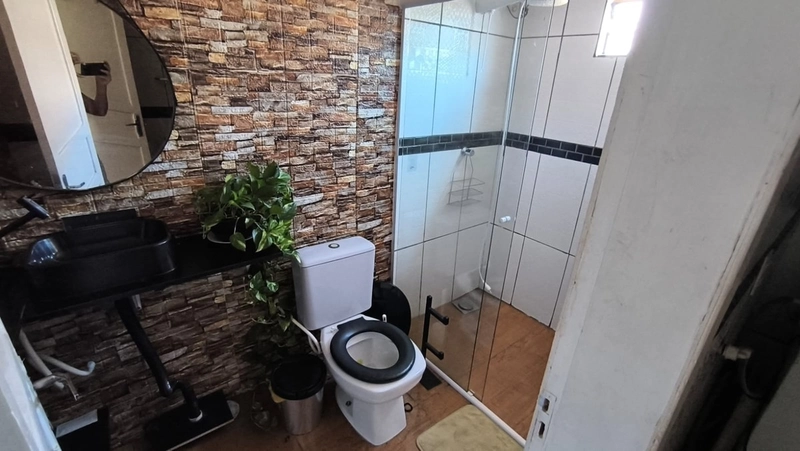 ALUGA-SE CASA SEMIMOBILIADA: 4ª foto da galeria de imagens do imóvel