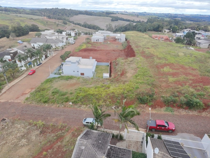 VENDE-SE TERRENO: 2ª foto da galeria de imagens do imóvel