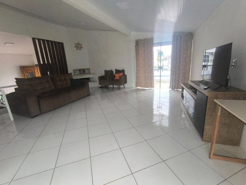 Casa de Alto Padrão à Venda: 13ª foto da galeria de imagens do imóvel