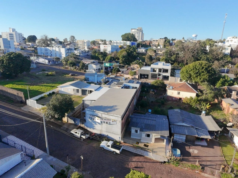 CASA NO CENTRO DE SEBERI À VENDA: 2ª foto da galeria de imagens do imóvel