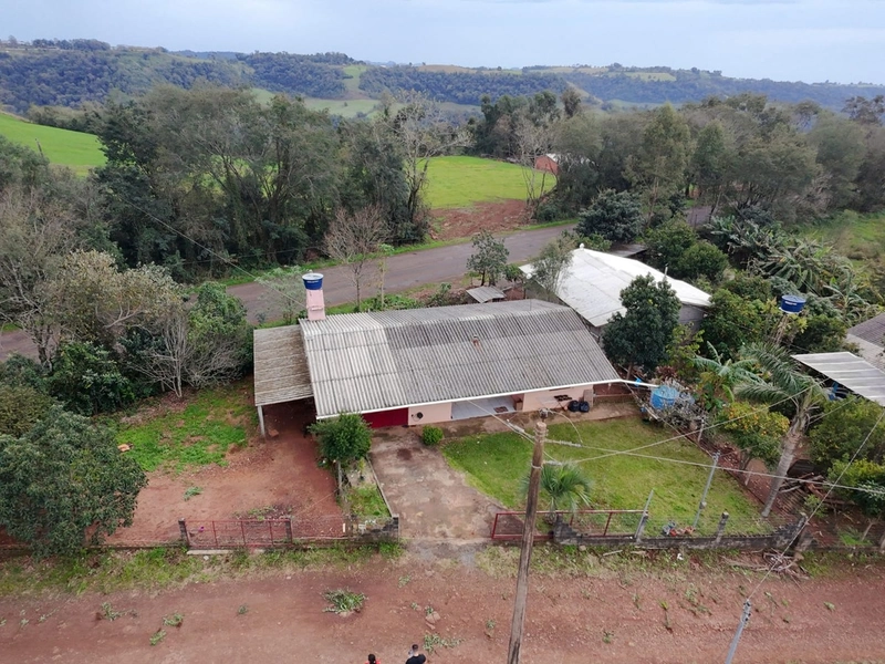 VENDE CASA NA LINHA NOVA !!!