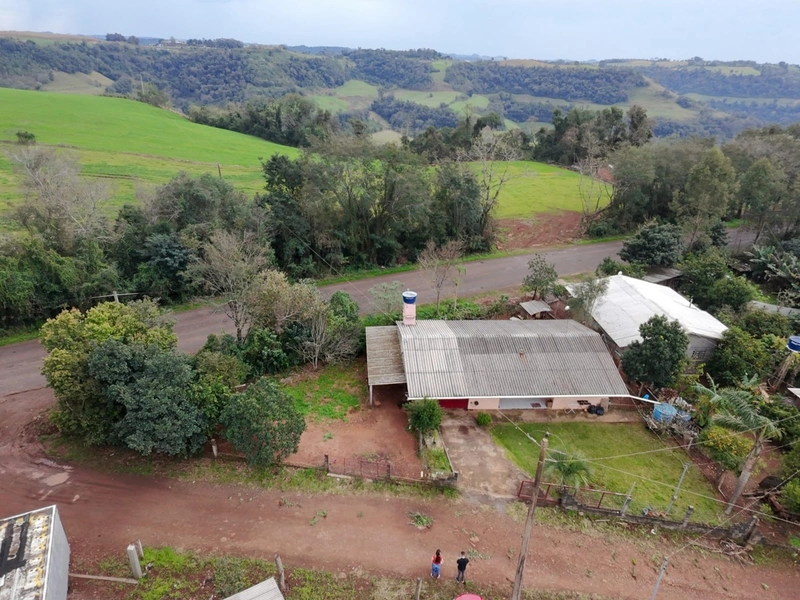 VENDE CASA NA LINHA NOVA !!!: 5ª foto da galeria de imagens do imóvel