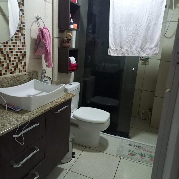 VENDE-SE EDIFICAÇÃO COM 8 APARTAMENTOS: 10ª foto da galeria de imagens do imóvel