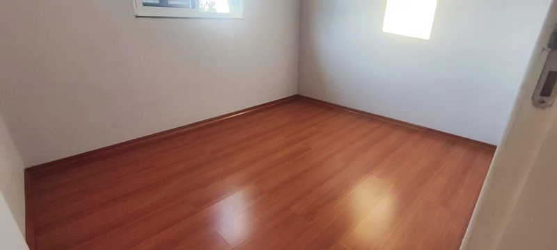 ALUGA -SE CASA NA LINHA TESOURA !!: 9ª foto da galeria de imagens do imóvel