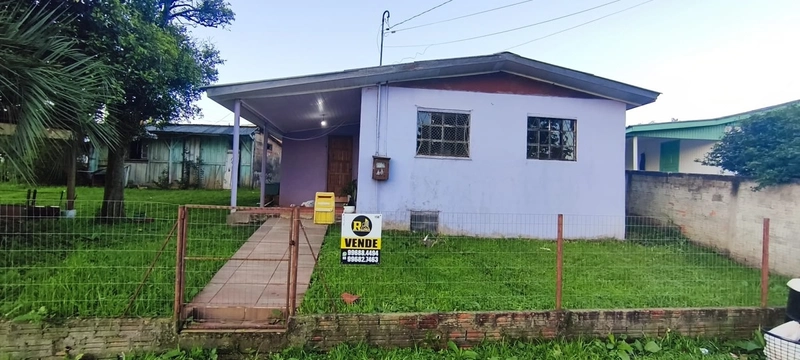 VENDE SE CASA + TERRENO DE ESQUINA !!!: 1ª foto da galeria de imagens do imóvel