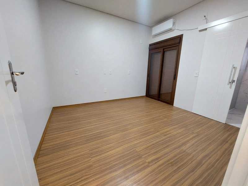 CASA DE ALTO PADRÃO: 29ª foto da galeria de imagens do imóvel
