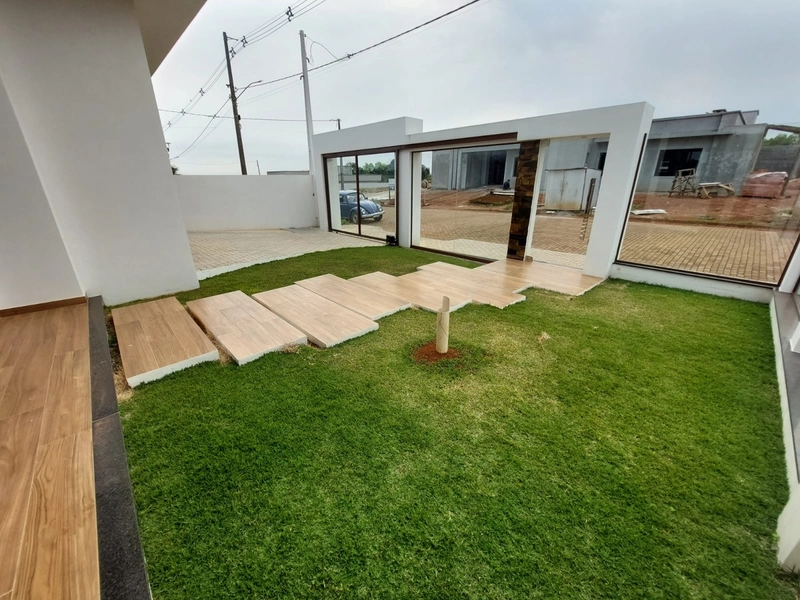 CASA DE ALTO PADRÃO: 3ª foto da galeria de imagens do imóvel