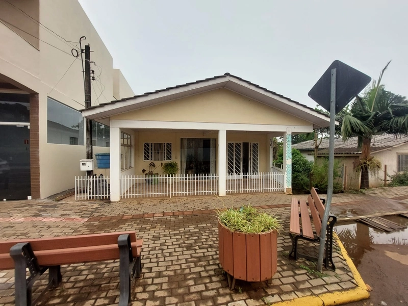 LINDA CASA NO CENTRO DE SEBERI!: 2ª foto da galeria de imagens do imóvel