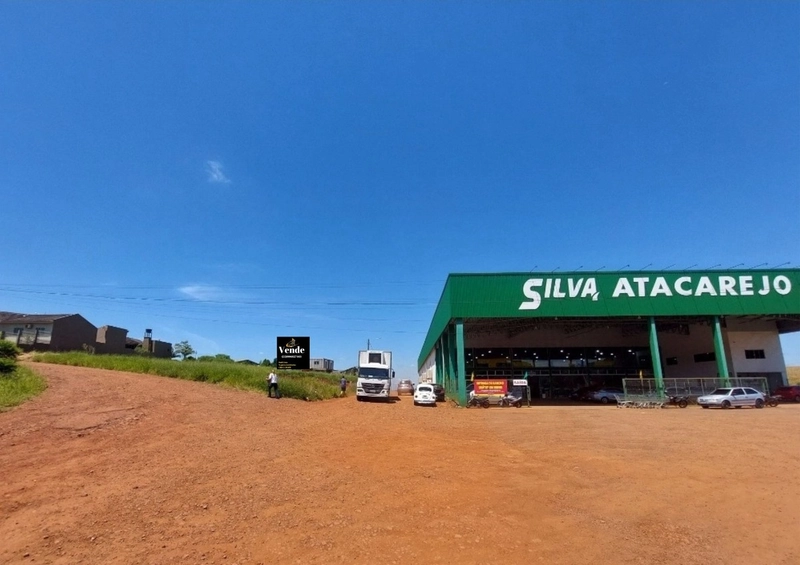 TERRENO EM ÁREA COMERCIAL: 2ª foto da galeria de imagens do imóvel