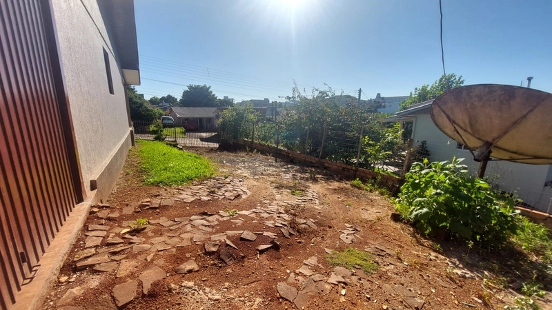 Linda Casa à Venda - 3 Dormitórios: 17ª foto da galeria de imagens do imóvel