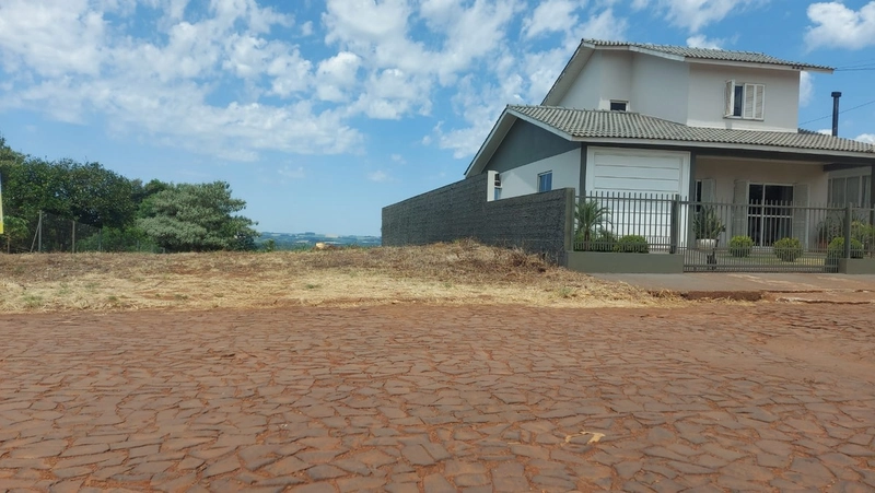 VENDE-SE TERRENO EM SEBERI !: 1ª foto da galeria de imagens do imóvel