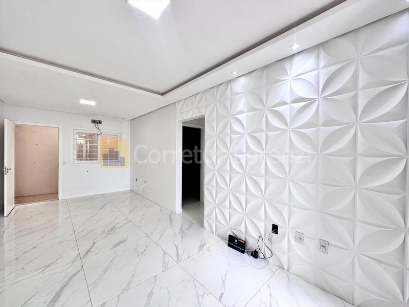 Casa plana com 2 dormitórios no bairro Rondônia em Novo Hamburgo: 2ª foto da galeria de imagens do imóvel