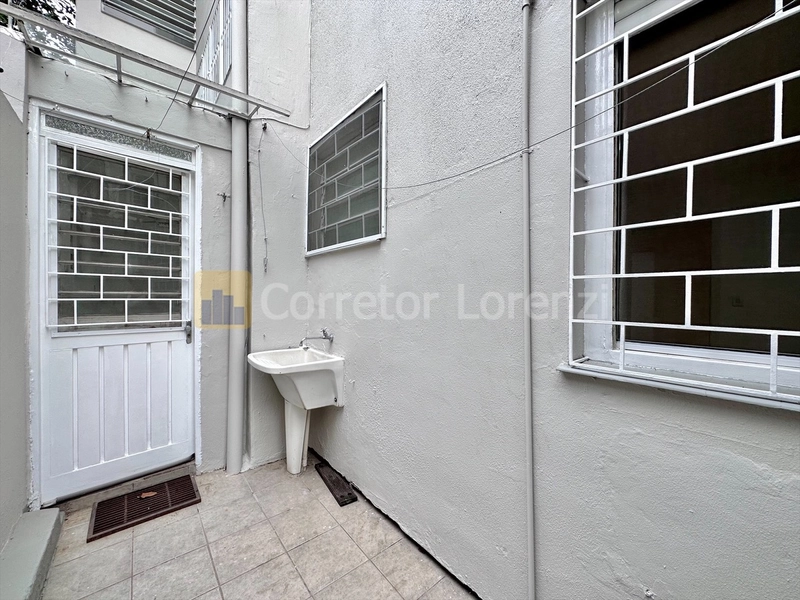 Edifício Flores da Cunha - Apartamento com 2 dormitórios, garagem: 11ª foto da galeria de imagens do imóvel