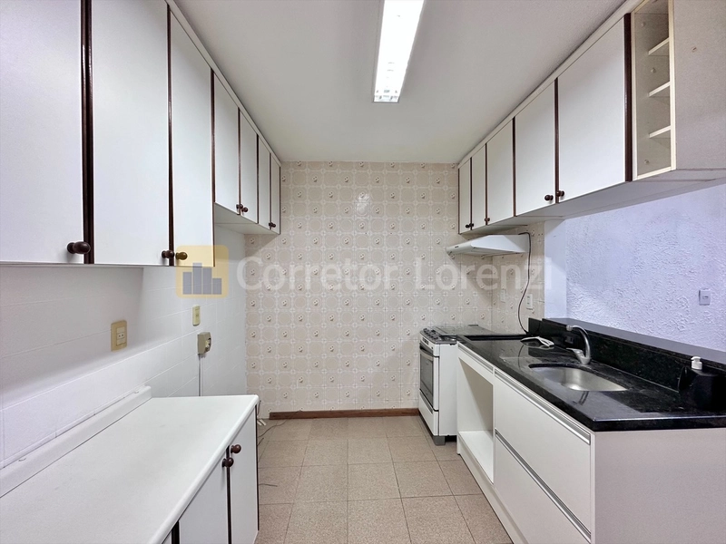 Edifício Flores da Cunha - Apartamento com 2 dormitórios, garagem: 4ª foto da galeria de imagens do imóvel