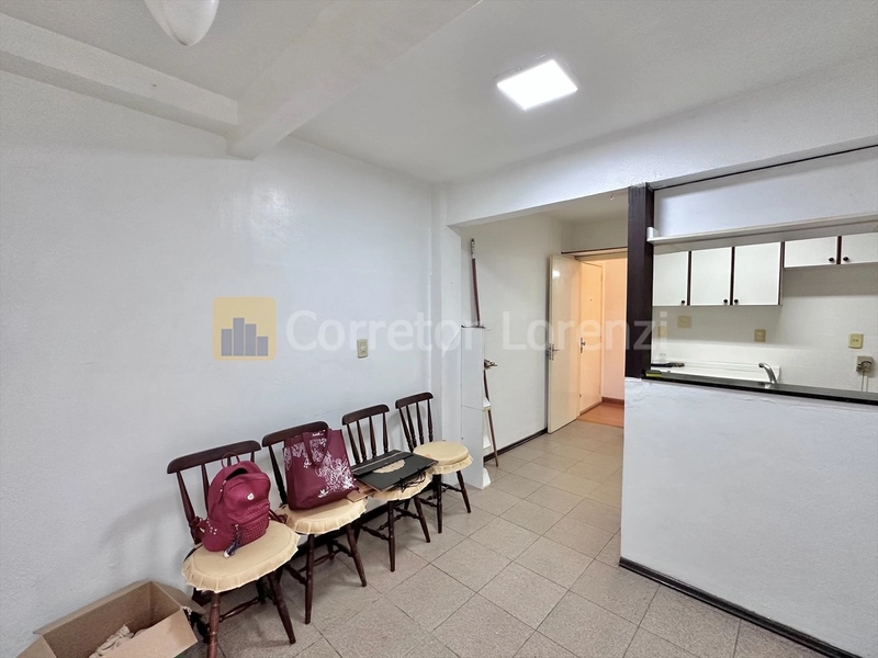 Edifício Flores da Cunha - Apartamento com 2 dormitórios, garagem: 7ª foto da galeria de imagens do imóvel