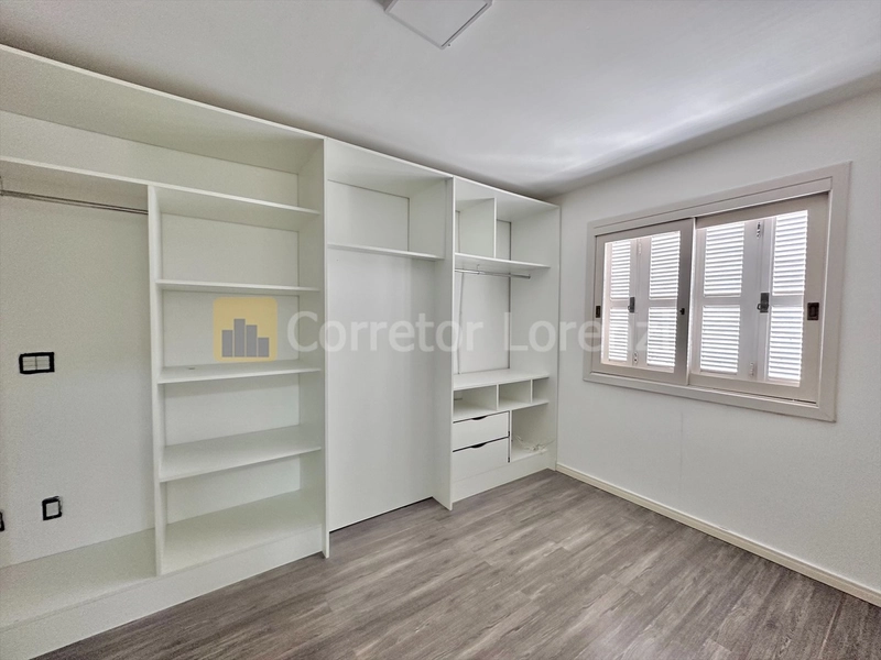 Casa com 3 dormitórios no bairro Boa Vista em Novo Hamburgo: 9ª foto da galeria de imagens do imóvel