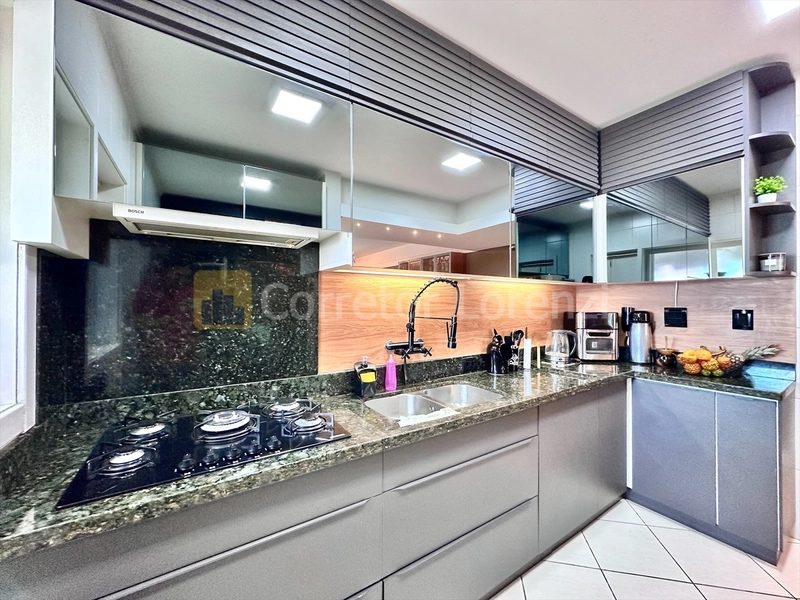 Amplo apartamento de 4 dormitórios transformado em 2 (1 suíte) + 2 vag: 2ª foto da galeria de imagens do imóvel
