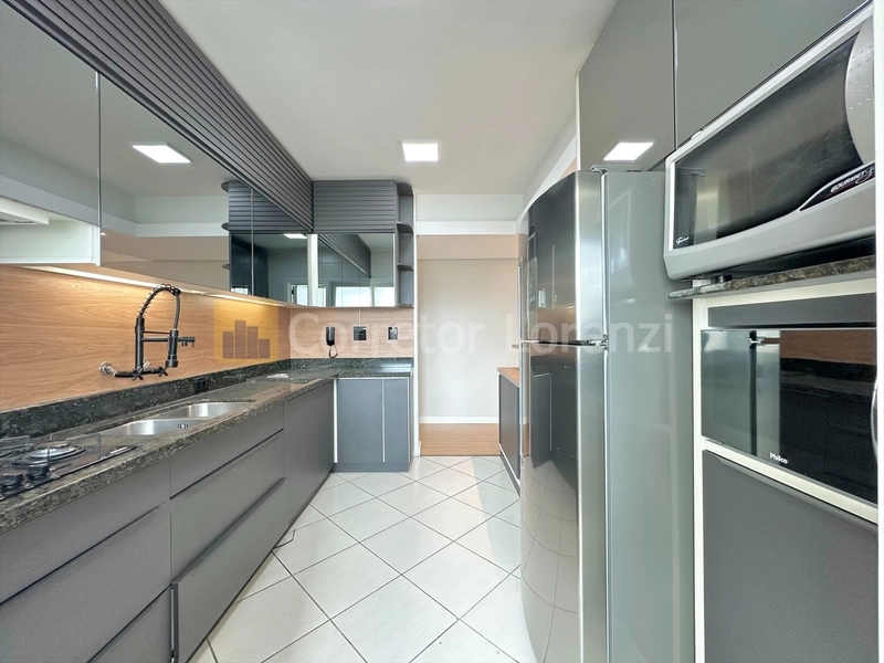 Amplo apartamento de 4 dormitórios transformado em 2 (1 suíte) + 2 vag: 8ª foto da galeria de imagens do imóvel