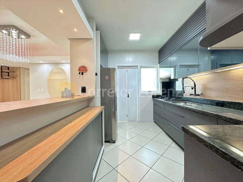 Amplo apartamento de 4 dormitórios transformado em 2 (1 suíte) + 2 vag: 6ª foto da galeria de imagens do imóvel