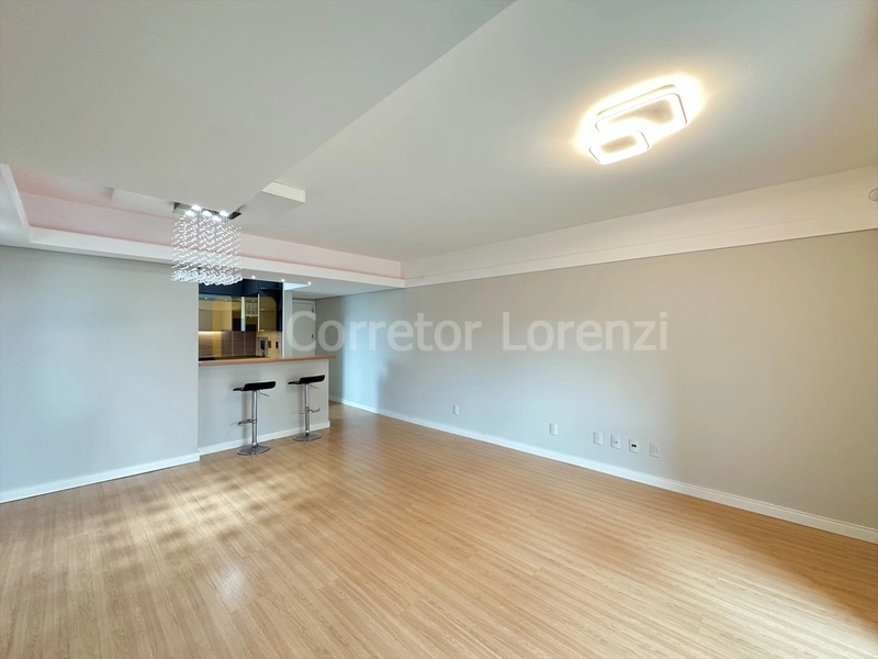 Amplo apartamento de 4 dormitórios transformado em 2 (1 suíte) + 2 vag: 3ª foto da galeria de imagens do imóvel