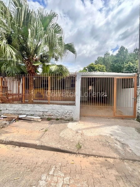 Casa com terreno individual no bairro Canudos em Novo Hamburgo: 1ª foto da galeria de imagens do imóvel