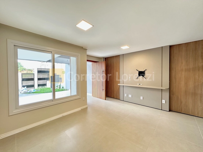 Sobrado novo e mobiliado, no bairro Hamburgo Velho: 11ª foto da galeria de imagens do imóvel