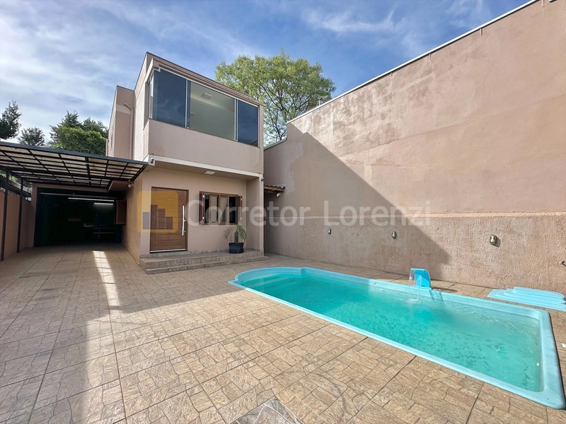 Casa com piscina em Novo Hamburgo: 2ª foto da galeria de imagens do imóvel