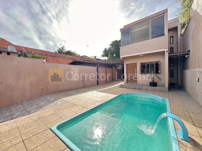 Casa com piscina em Novo Hamburgo: 1ª foto da galeria de imagens do imóvel
