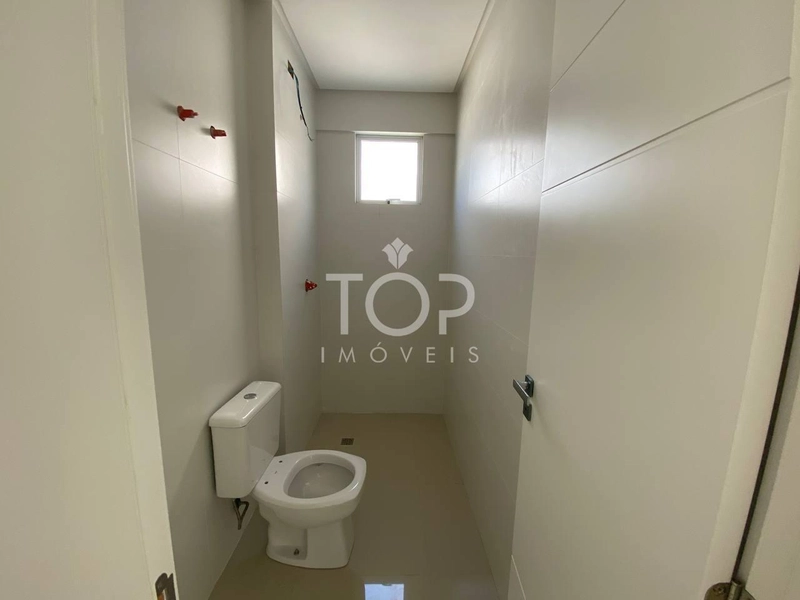 EXCELENTE APARTAMENTO REGIÃO CENTRAL MEIA PRAIA: 16ª foto da galeria de imagens do imóvel