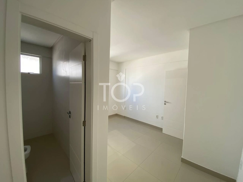 EXCELENTE APARTAMENTO REGIÃO CENTRAL MEIA PRAIA: 17ª foto da galeria de imagens do imóvel