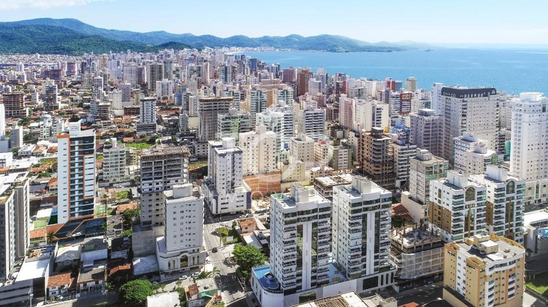 EXCELENTE APARTAMENTO EM MEIA PRAIA: 13ª foto da galeria de imagens do imóvel