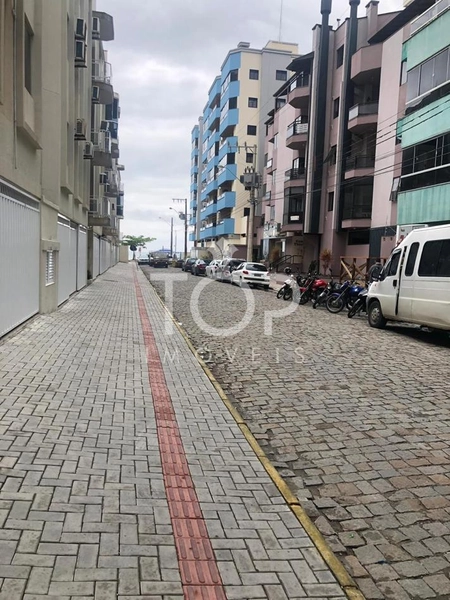 LINDO APARTAMENTO MEIA PRAIA, QUADRA DO MAR!: 16ª foto da galeria de imagens do imóvel