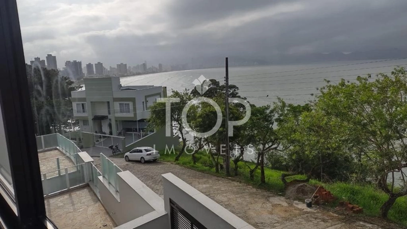 LINDA CASA FRENTE MAR ALTO DA MONTANHA : 1ª foto da galeria de imagens do imóvel