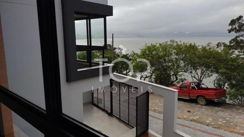 LINDA CASA FRENTE MAR ALTO DA MONTANHA : 2ª foto da galeria de imagens do imóvel