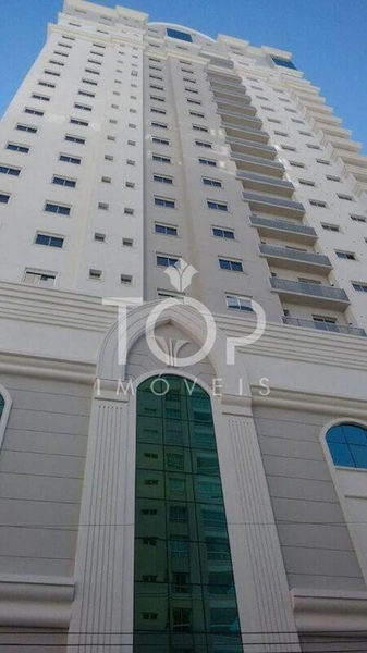 APARTAMENTO FRENTE AVENIDA ALTO PADRAO MEIA PRAIA: 17ª foto da galeria de imagens do imóvel