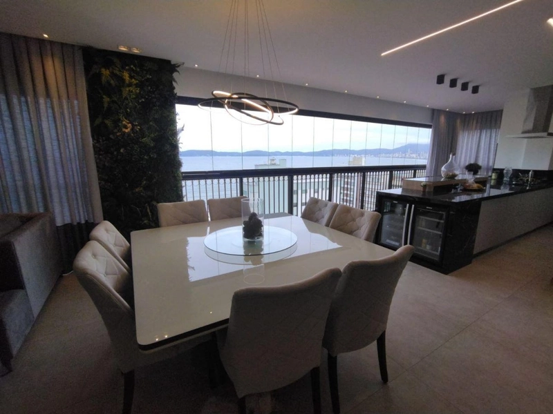 LINDO APARTAMENTO MOBILIADO EM ITAPEMA OTIMA PLANT: 2ª foto da galeria de imagens do imóvel