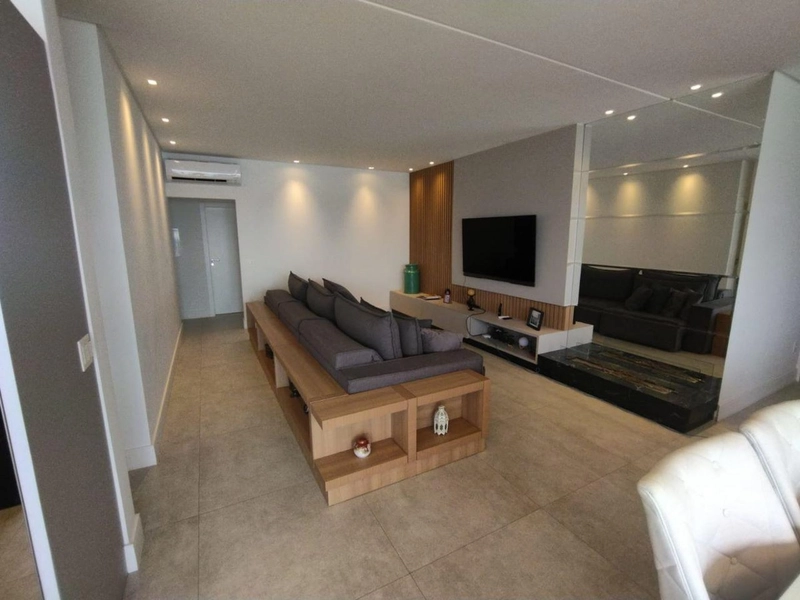 LINDO APARTAMENTO MOBILIADO EM ITAPEMA OTIMA PLANT: 3ª foto da galeria de imagens do imóvel