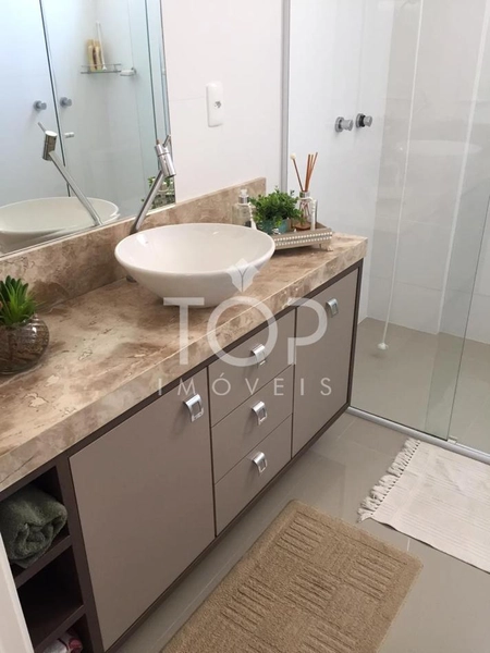 APARTAMENTO PRONTO COM 3 SUITES EM MEIA PRAIA : 4ª foto da galeria de imagens do imóvel