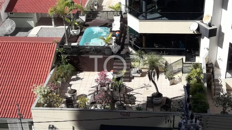 APARTAMENTO COM TERRAÇO EM MEIA PRAIA : 10ª foto da galeria de imagens do imóvel