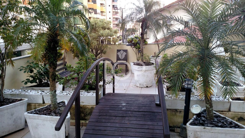 APARTAMENTO COM TERRAÇO EM MEIA PRAIA : 5ª foto da galeria de imagens do imóvel