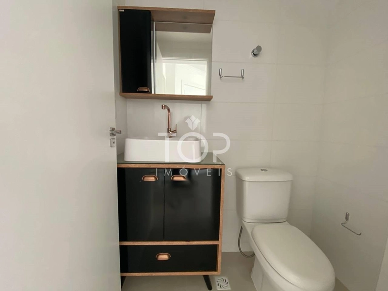 APARTAMENTO PRONTO PARA MORAR EM MEIA PRAIA : 2ª foto da galeria de imagens do imóvel