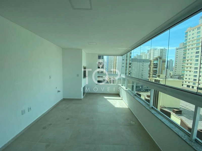 APARTAMENTO PRONTO PARA MORAR EM MEIA PRAIA : 22ª foto da galeria de imagens do imóvel