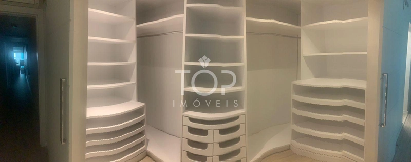 APARTAMENTO MOBILIADO, MEIA PRAIA: 20ª foto da galeria de imagens do imóvel